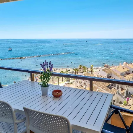 Spectacular Sea Views *